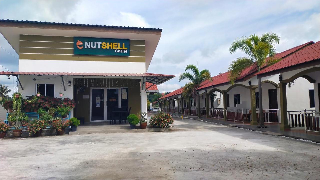The Nutshell Chalet Langkawi Пантай Ченанг Екстериор снимка